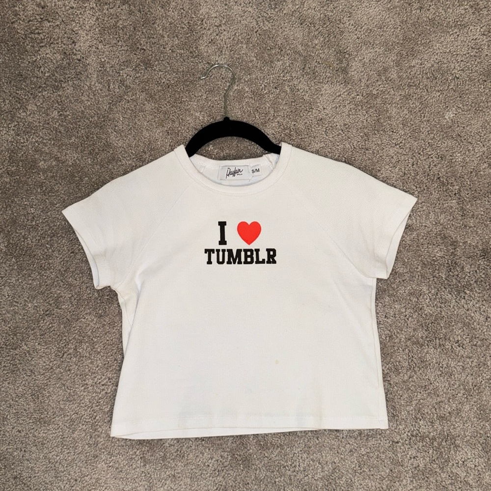 THE MAYFAIR GROUP CROP TOP - I LOVE TUMBLR